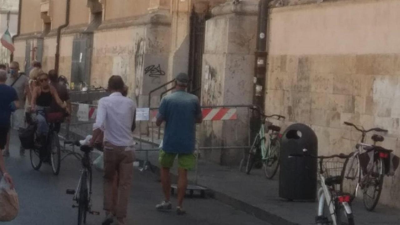 Le transenne al mercato