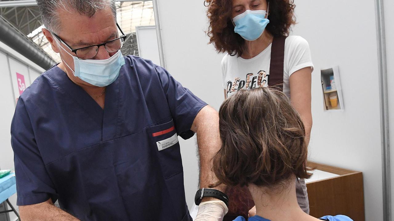 Olbia, calo delle vaccinazioni Covid tra i minori: appello della Assl