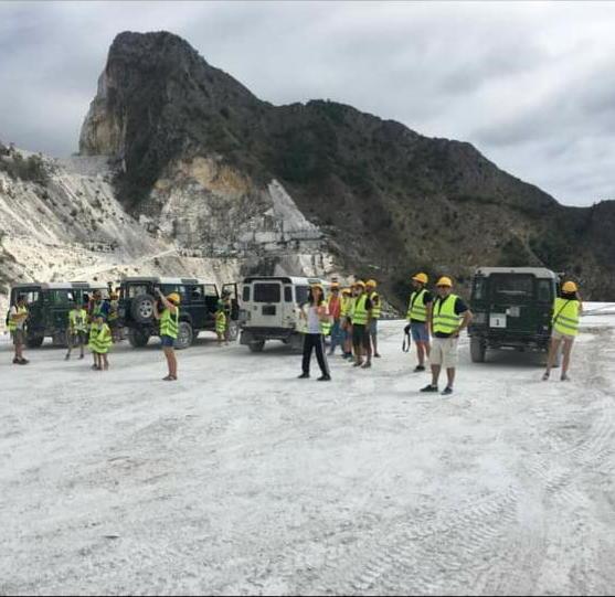 Turismo alle cave di Carrara: è boom di presenze 