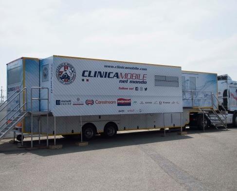  La Clinica mobile in piazza della Vittoria per controllare il cuore dei reggiani   