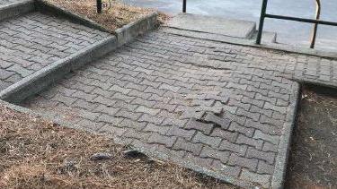 Più spazi e marciapiedi nel maxi parcheggio di viale Carducci lavori di manutenzione