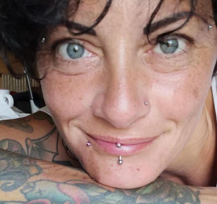 «Contro il femminicidio un simbolo ed eventi speciali»