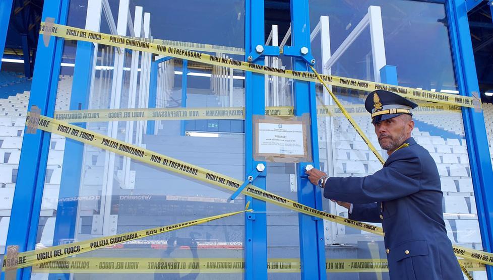 Ferrara. Ancora sigilli al Mazza: Curva Est e tettoia Nord sono sotto sequestro 
