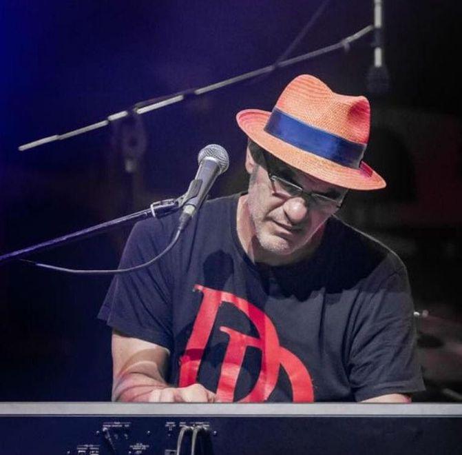 Baccini a Piombino omaggia Lennon «Mi ha ispirato» 