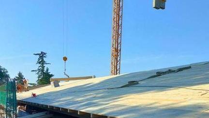 Lavori in corso alle scuole Jacopo Nuova copertura e cappotto termico