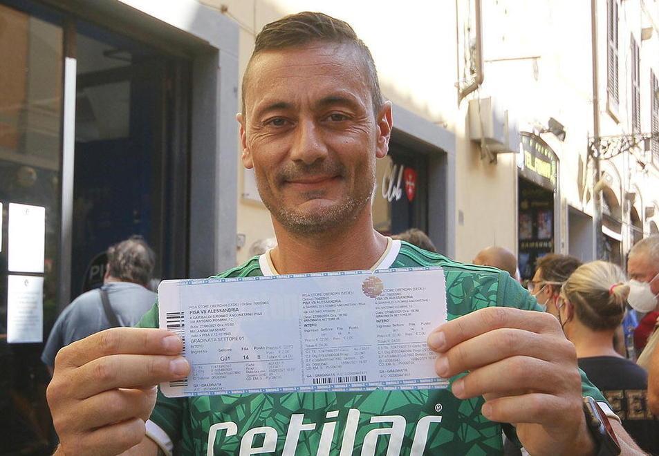 I tifosi: «Era ora, finalmente possiamo tornare all’Arena» Ma c’è chi dice: è troppo caro