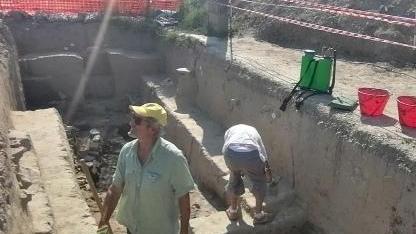 Chiusa la campagna di scavi lungo il Naviglio Ma gli studi proseguono