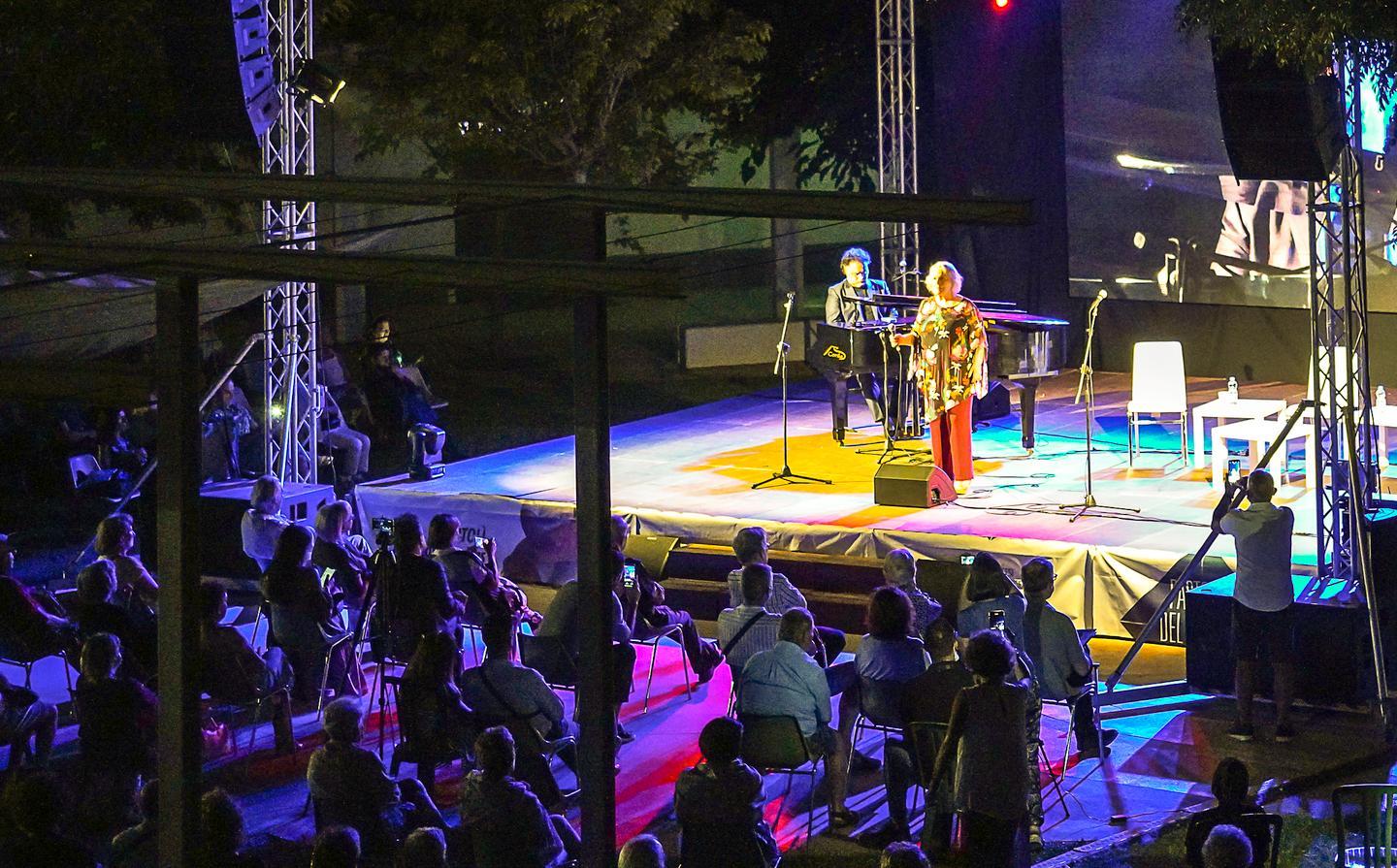 Tortolì rapita dall’Opera canta con Katia Ricciarelli 