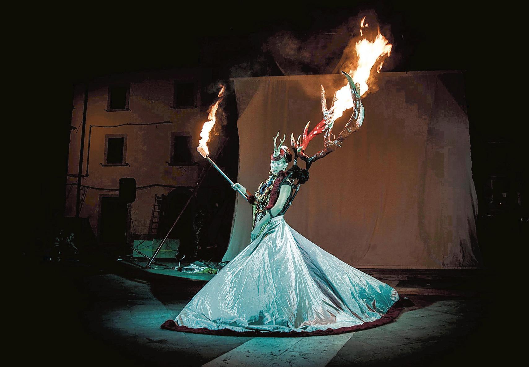 Lo spettacolo di una passata edizione del festival “Sognambula” a Castagneto