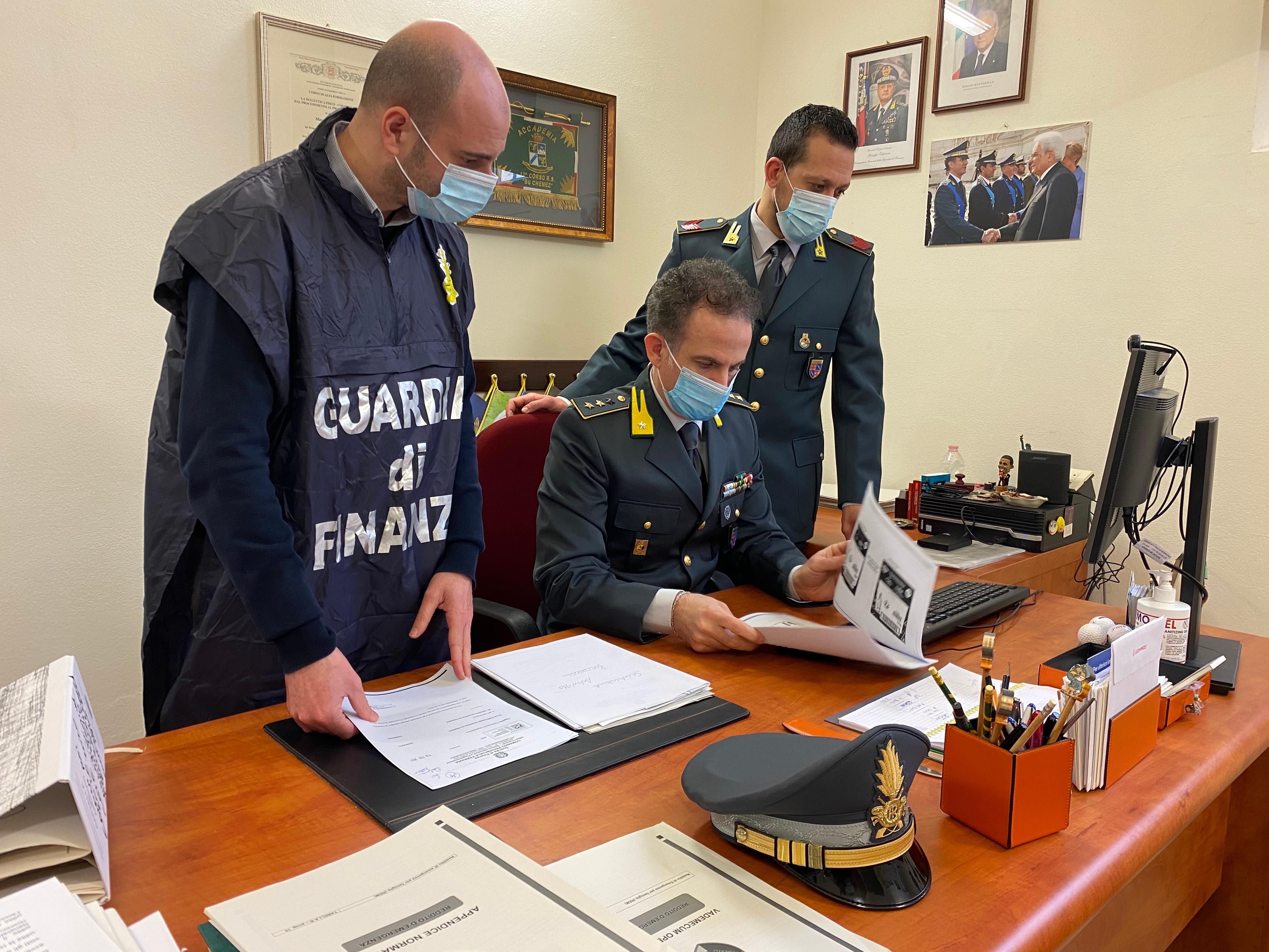Percepivano il reddito di cittadinanza senza averne diritto: 22 denunciati