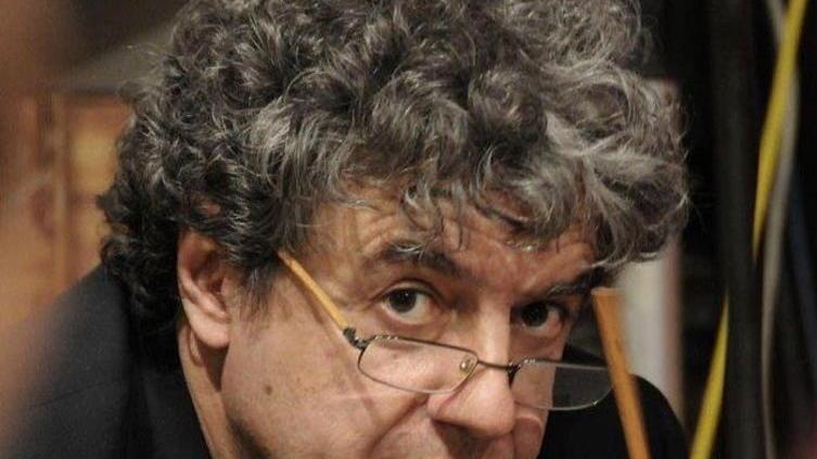 Pierfrancesco Poggi ritrova la sua Montignoso col “teatro nelle cantine”