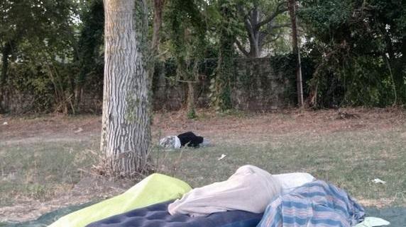 Ogni giorno pieno di incivili