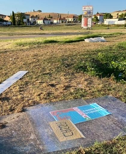 «Lasciata l’area sporca dopo la festa del Pd»