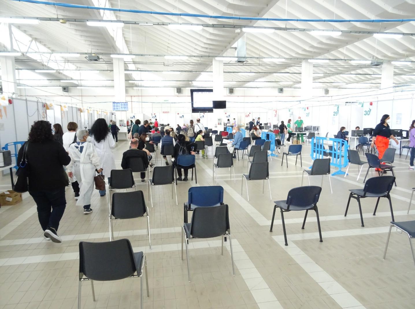 Vaccini Covid: 5000 dosi pronte per i ragazzi 