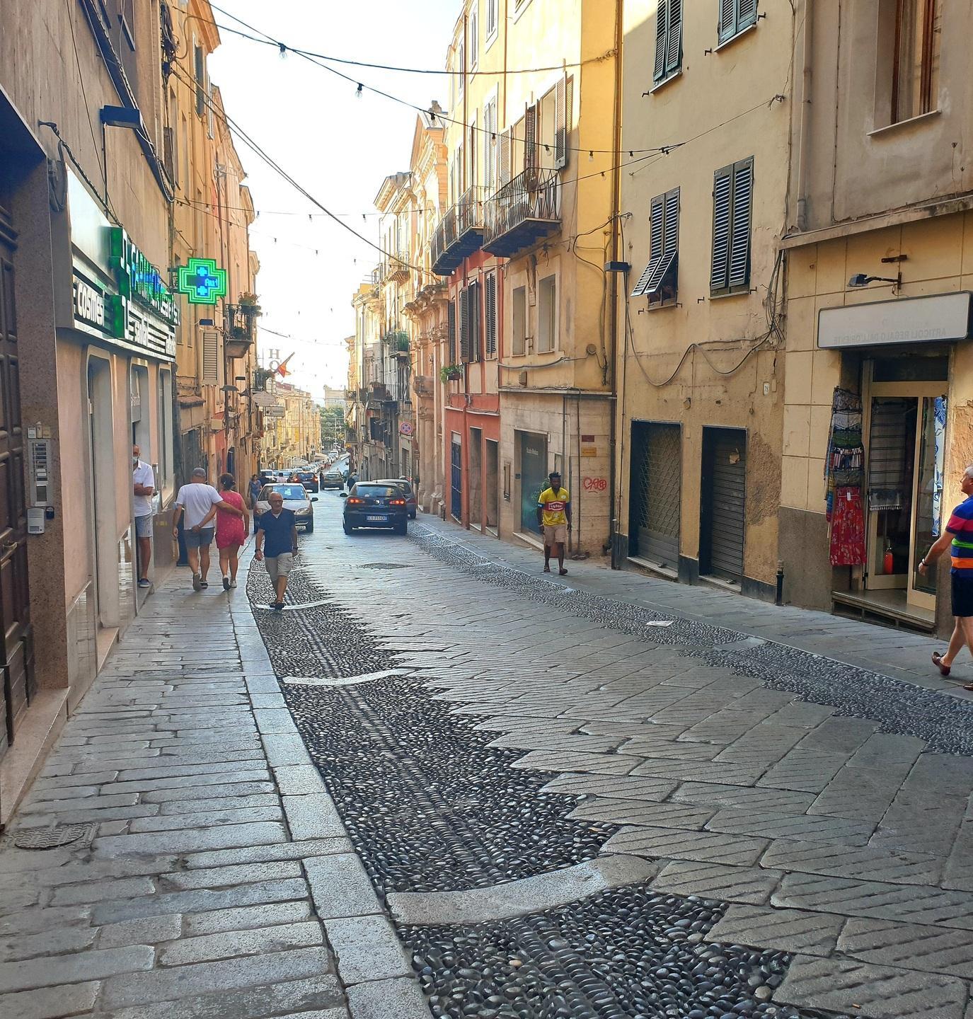 Sassari, positiva al tampone fugge ma viene individuata 