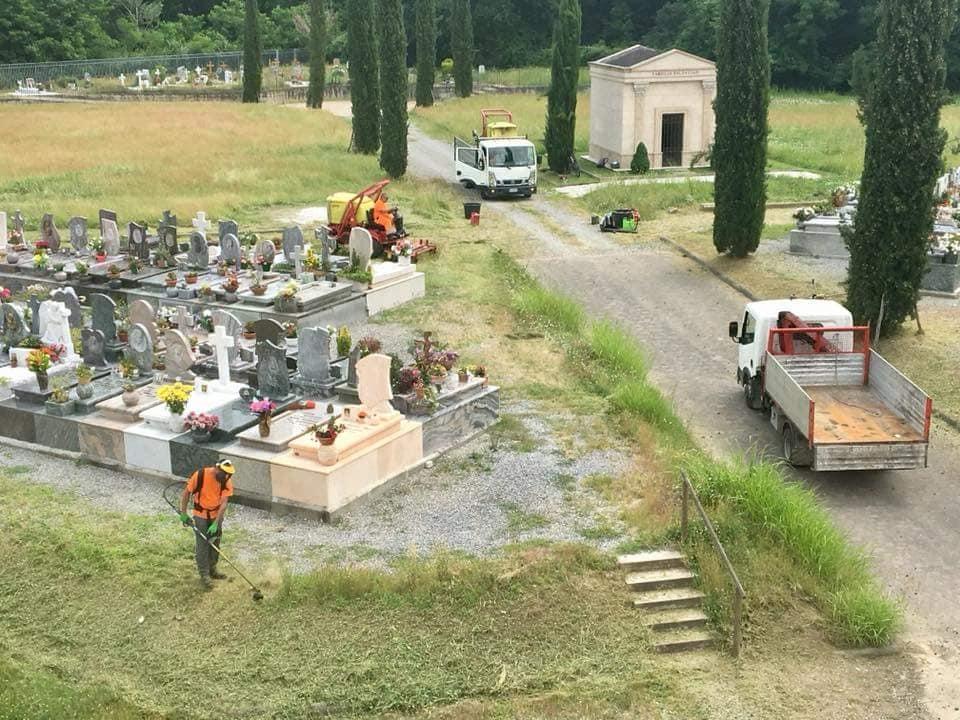 Trentatré cimiteri su quarantadue vengono gestiti dalle associazioni