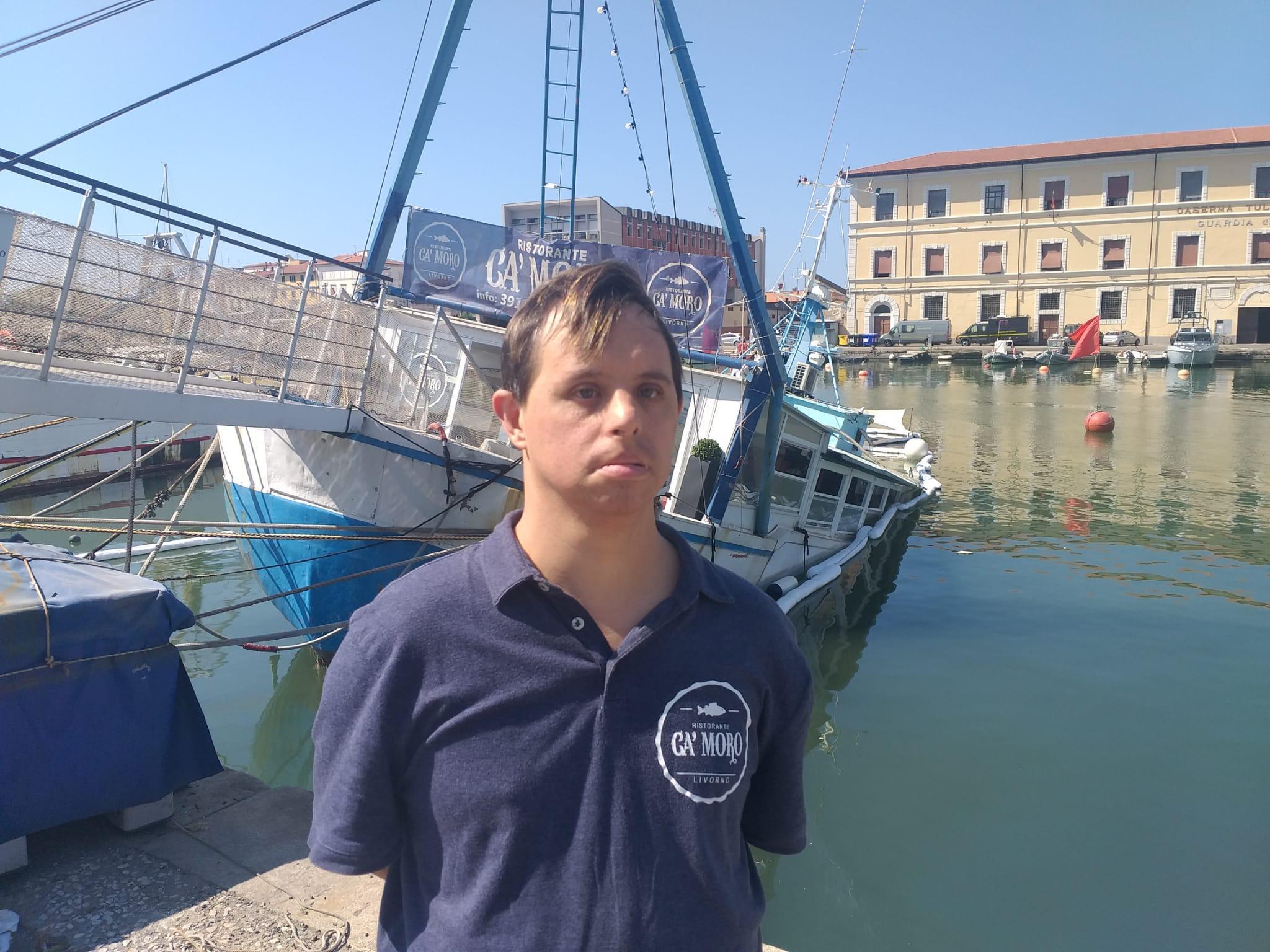 Davide Tornar davanti al Ca' Moro affondato