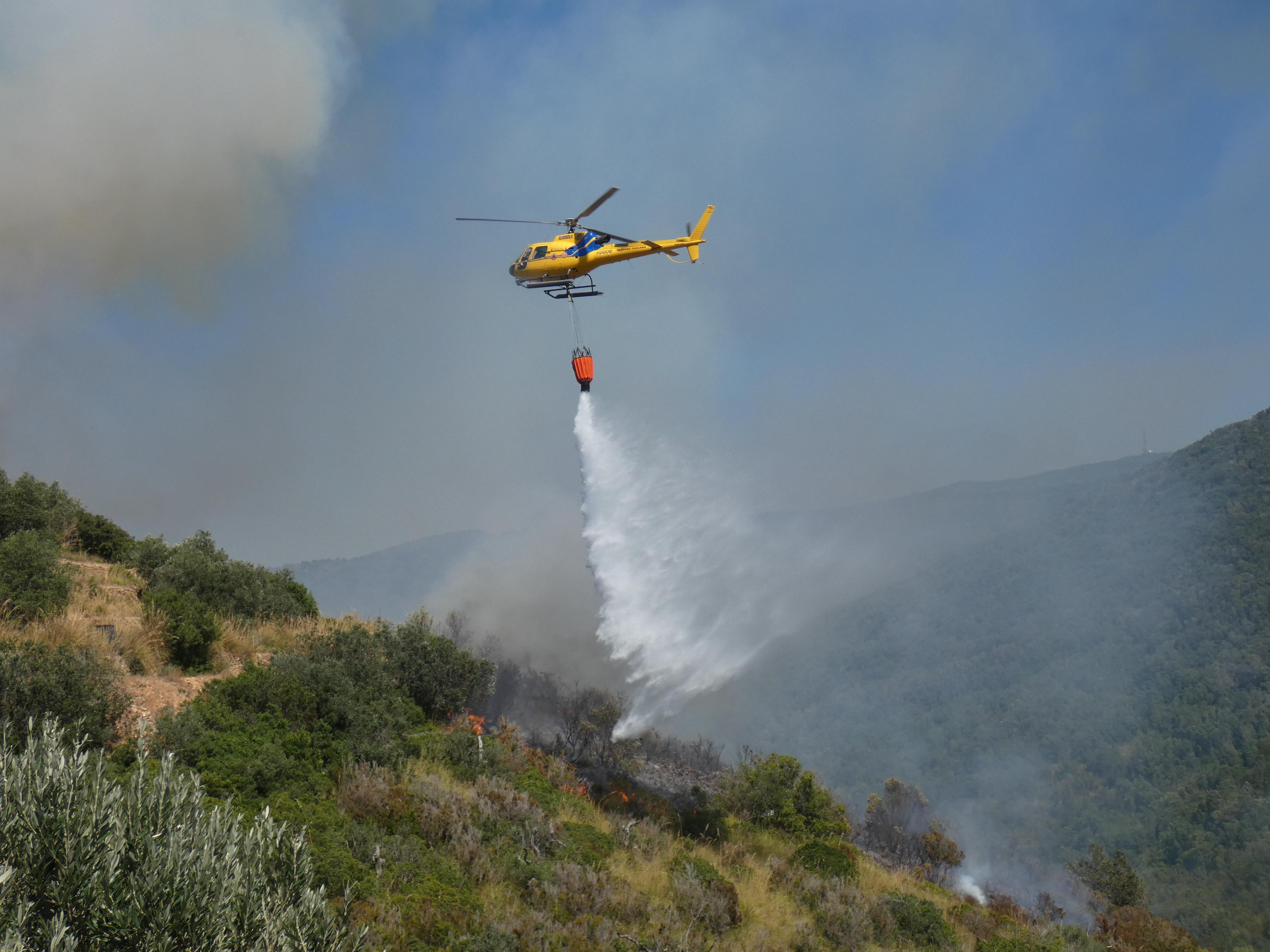 Un elicottero in azione (Foto d'archivio)