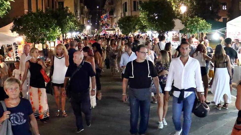Le norme Covid smorzano la Notte Bianca «Troppi costi, ma sarà festa ugualmente»