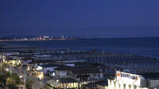 Stretta sulla movida serale Controlli a tappeto a Lido