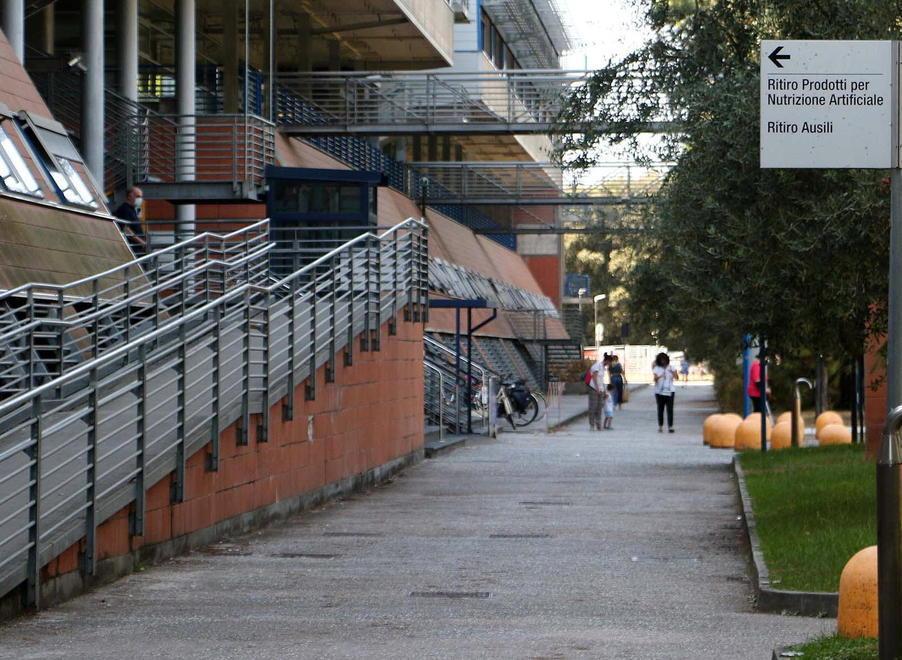 «Busto autorizzato ma l’ho saputo per caso Nessuna lettera arrivata»