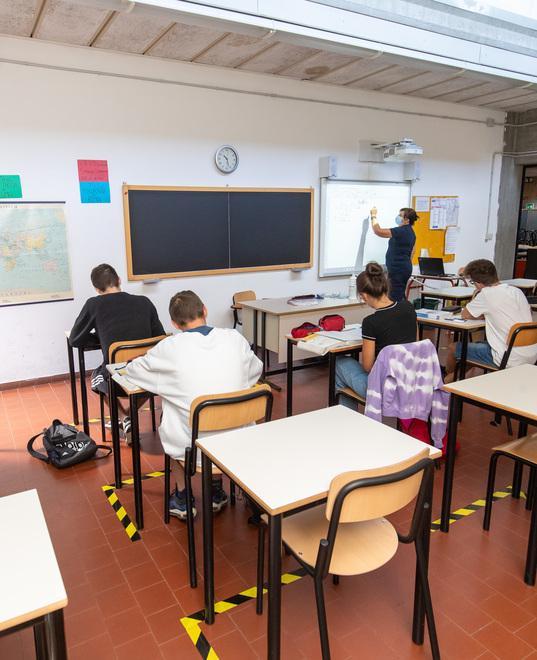 Psicoterapeuti nelle scuole per gestire il periodo Covid 