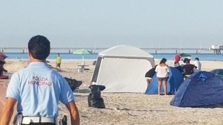 Campeggio abusivo alle Spiagge Bianche, altre otto multe