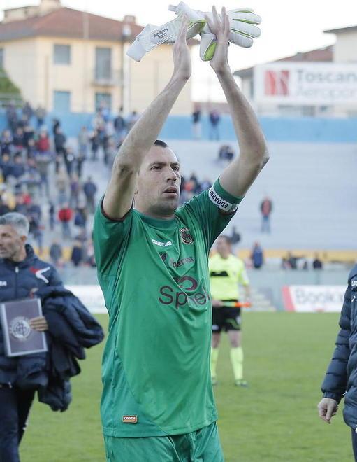 Il portiere Luca Mazzoni