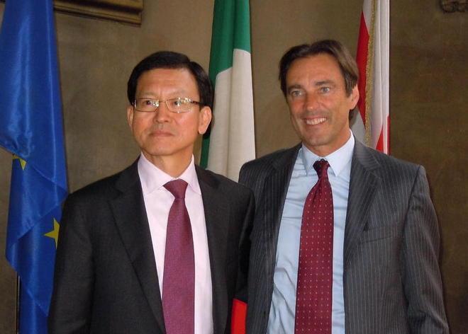 L’ambasciatore coreano in Comune