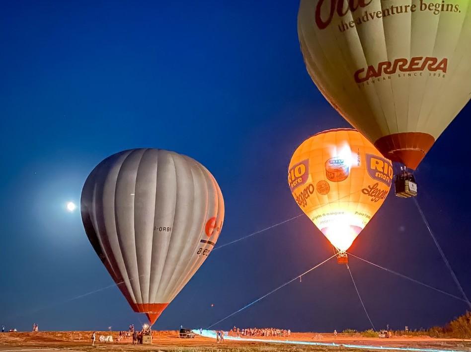 Tortolì in settecento sulla mongolfiera 