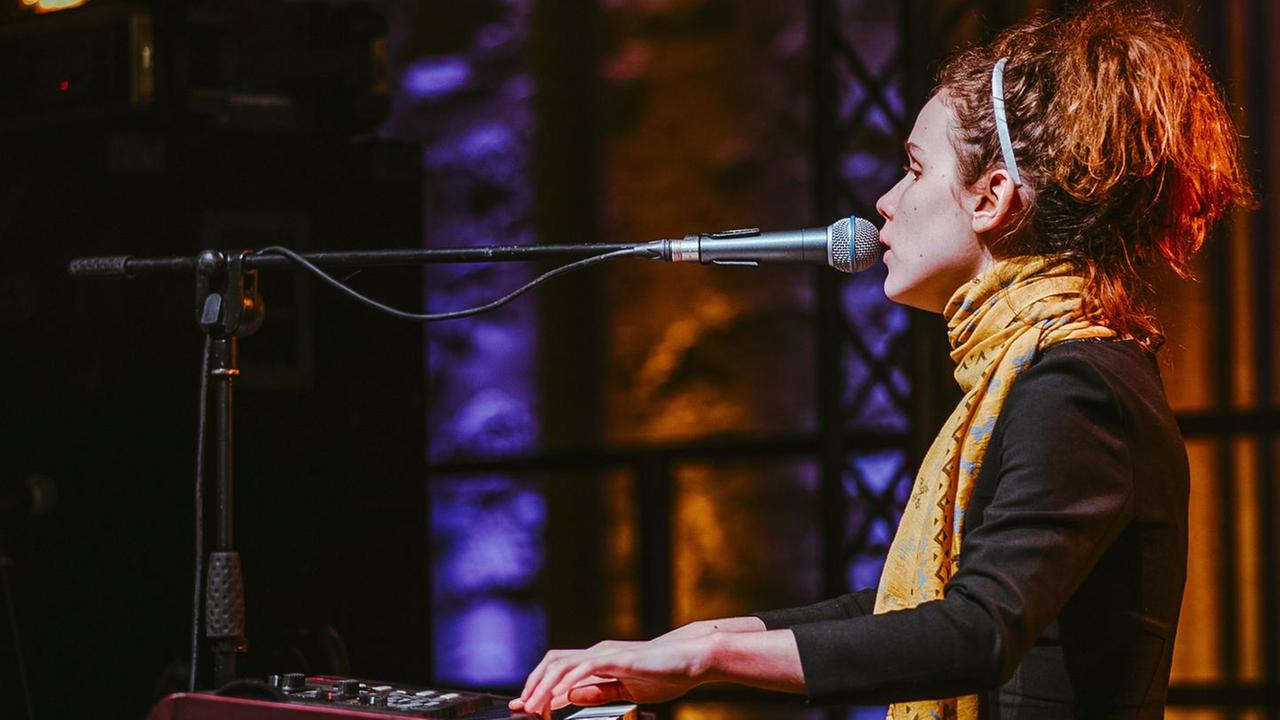 Frida Bollani: «Che emozione suonare in Sardegna per la prima volta»