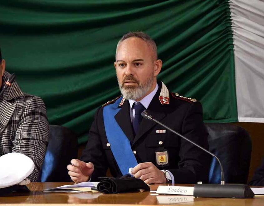 Il comandante della polizia municipale Fernando Della Pina