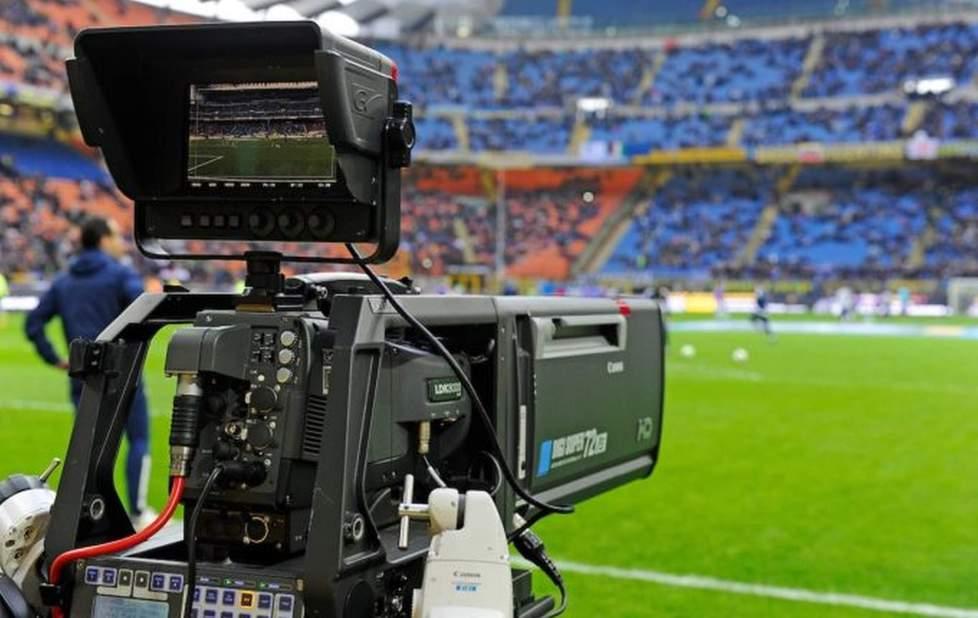 Dazn, si comincia male: «Ma i disagi spariranno» 