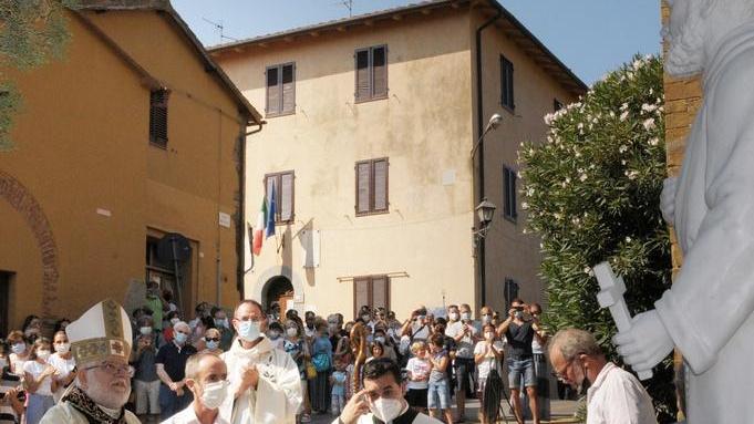 Celebrato il beato Tommaso Inaugurazione della statua
