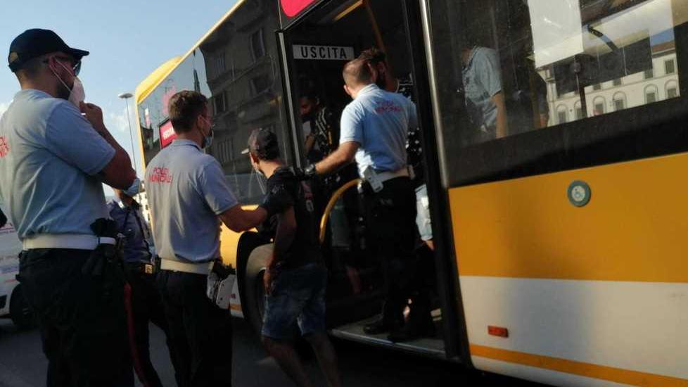 Ennesima aggressione a un controllore della Cap