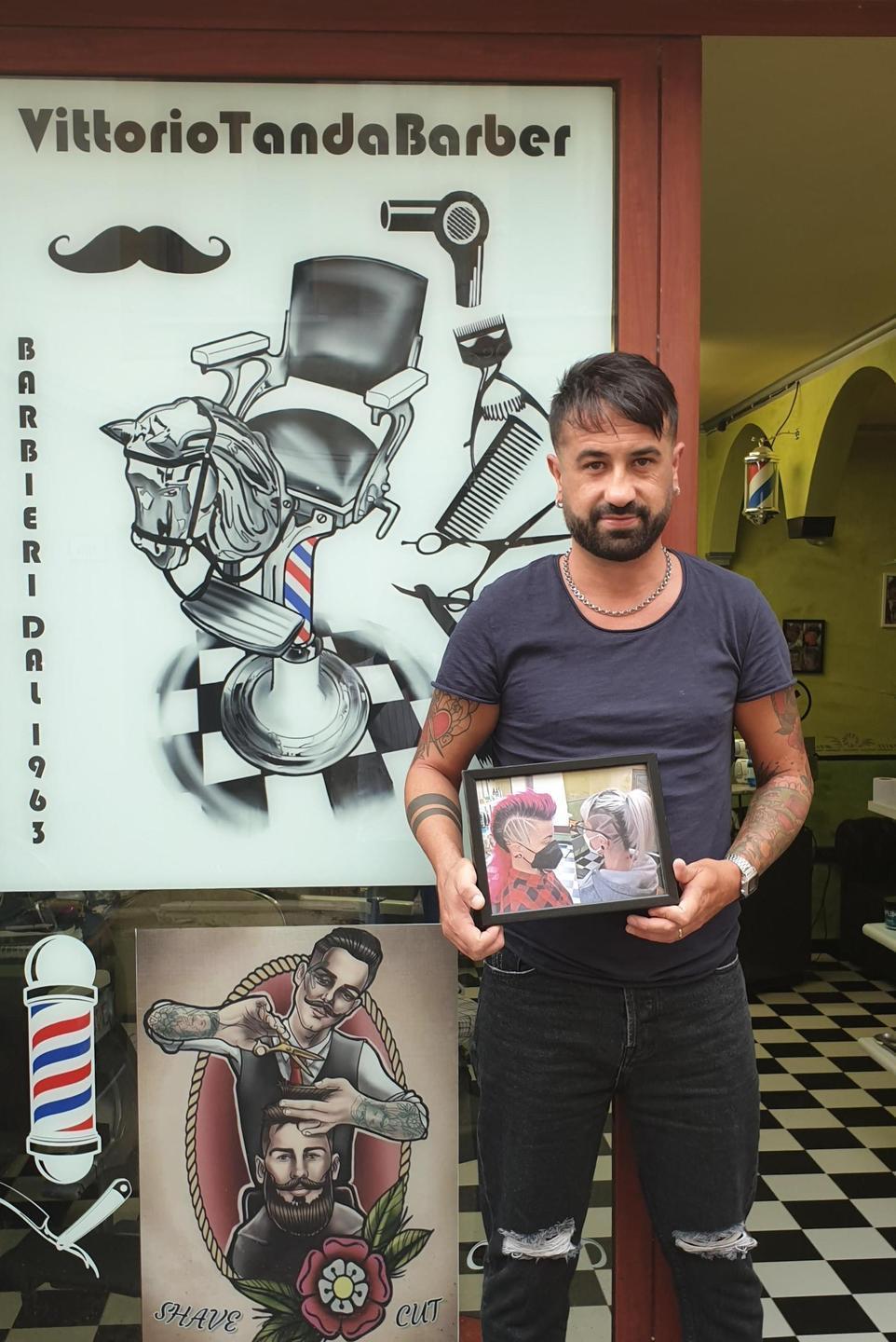 Vittorio Tanda premiato per gli “hair tattoo”