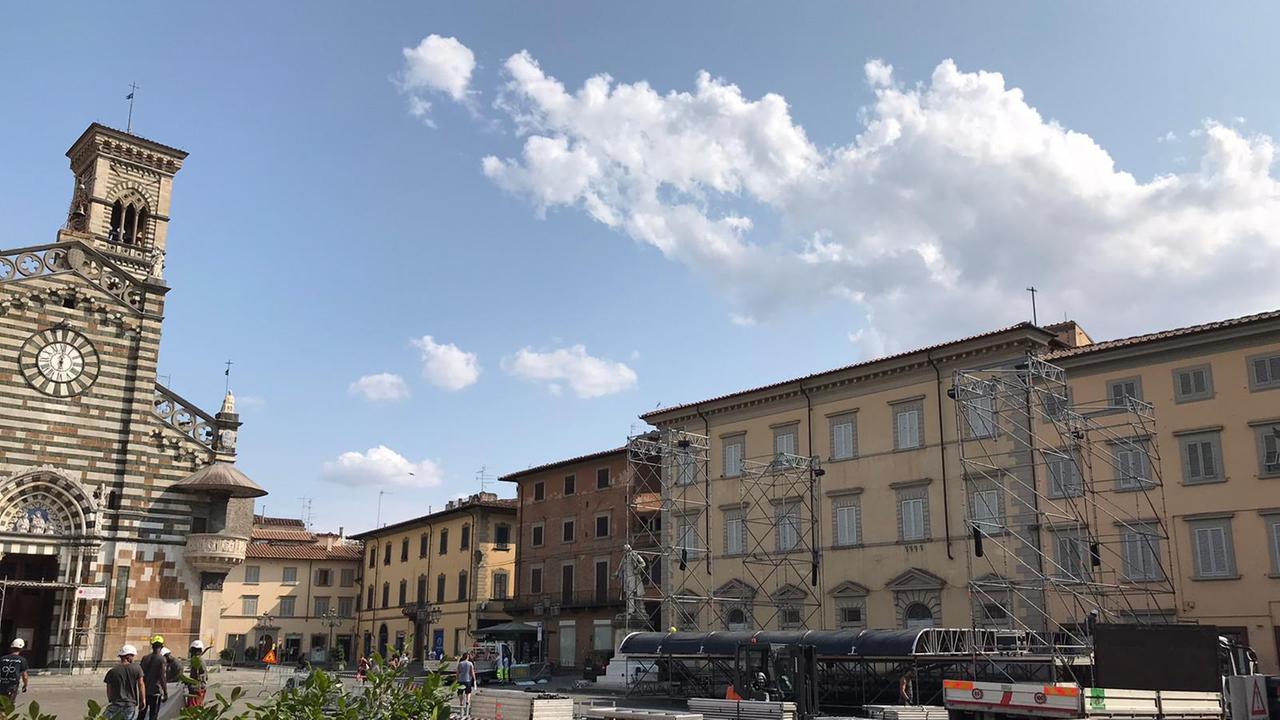 Il palco di piazza Duomo