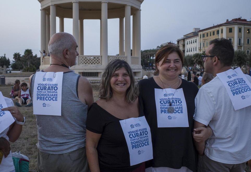 Covid, Grimaldi a Livorno: «Possiamo affidarci alle terapie domiciliari per evitare casi gravi» 