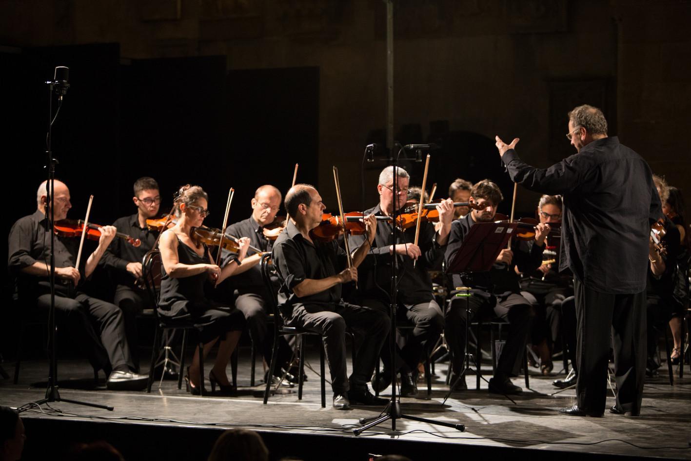 L’orchestra da camera fiorentina diretta da Lanzetta