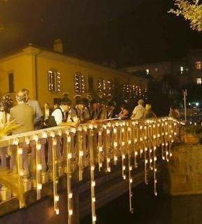 San Giuliano si illumina a festa con i colori di “Bagninluce” 
