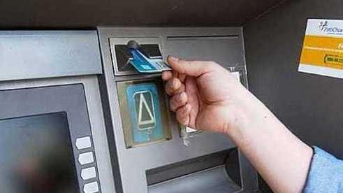 Truffa con il bancomat Spariscono 650 euro