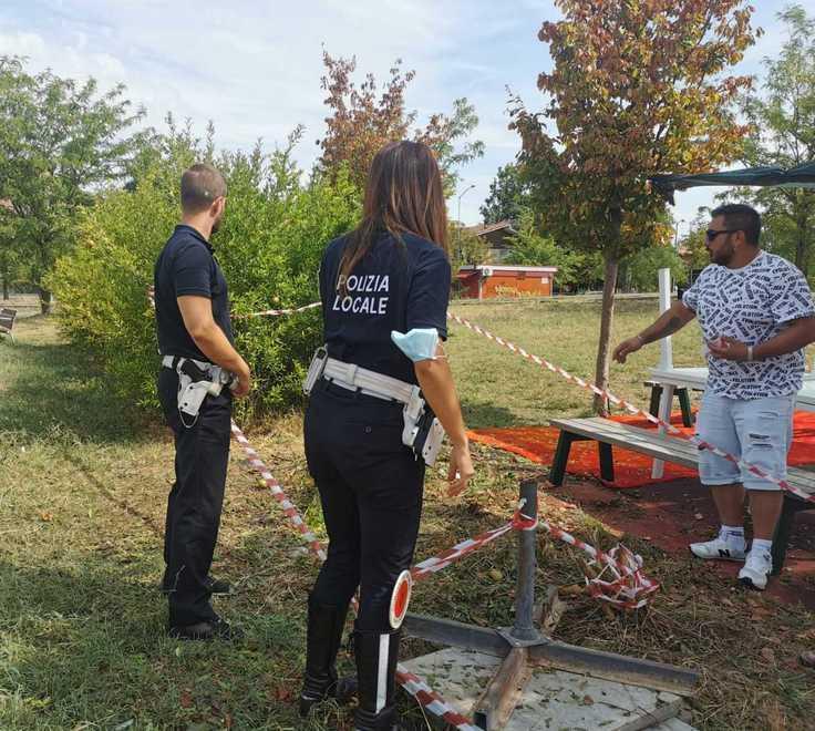 Modena Est. Vandalizzato il parco Berlinguer: tranciate sei piante di melograno 