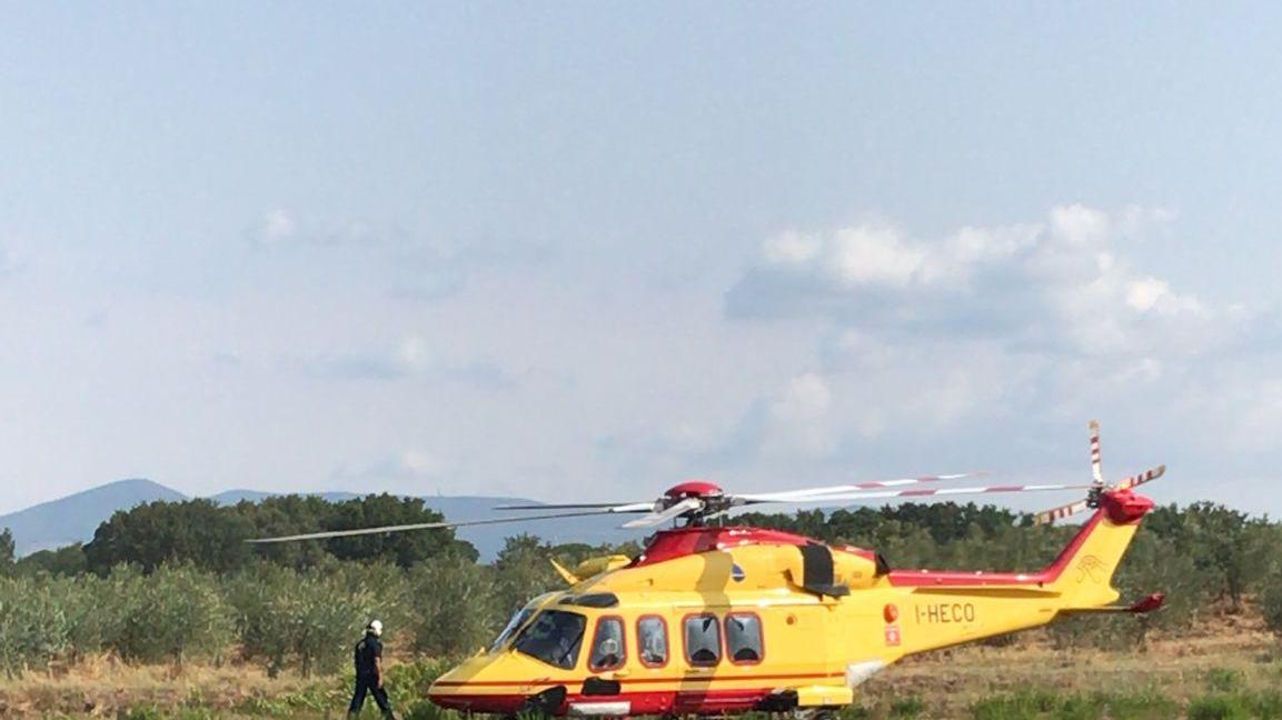 L'elisoccorso intervenuto in via del Paratino
