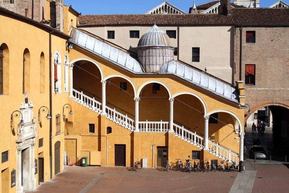 Servizi edilizi in crisi Sospesi i pareri sulla “tolleranza” 
