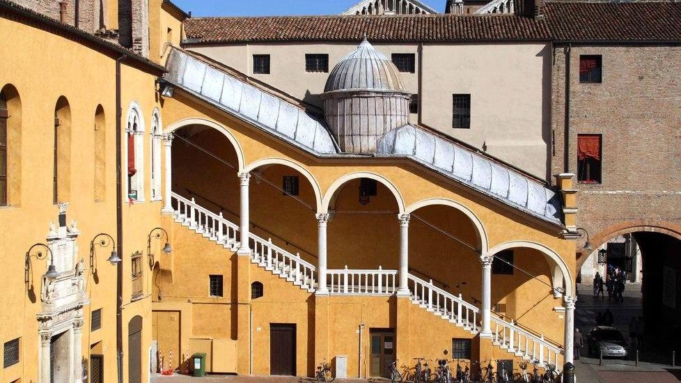 Servizi edilizi in crisi Sospesi i pareri sulla “tolleranza”
