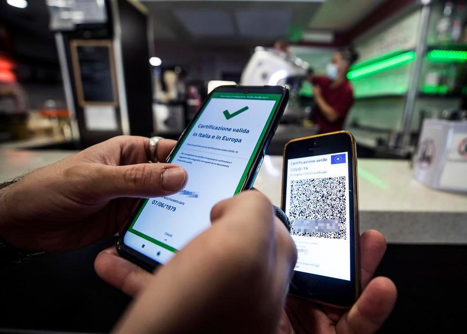 Green pass o tampone per il personale