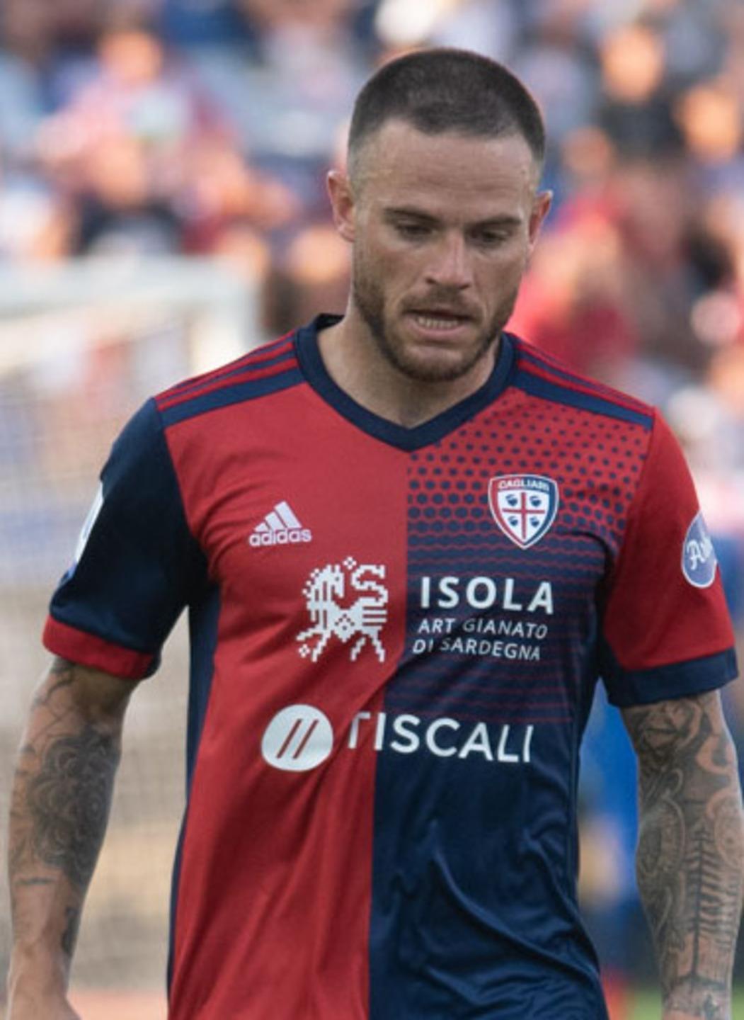 Nandez è una telenovela Il Cagliari apre al prestito 