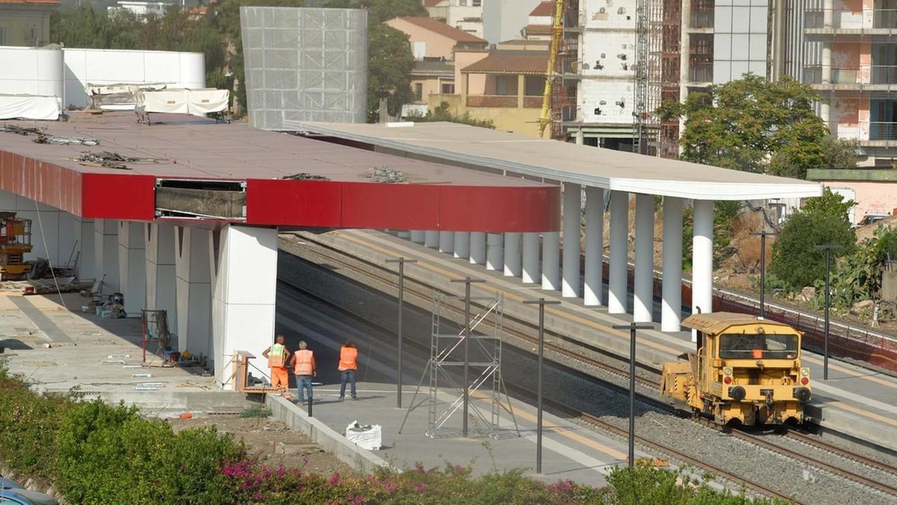 La nuova stazione ferroviaria in via Vittorio Veneto
