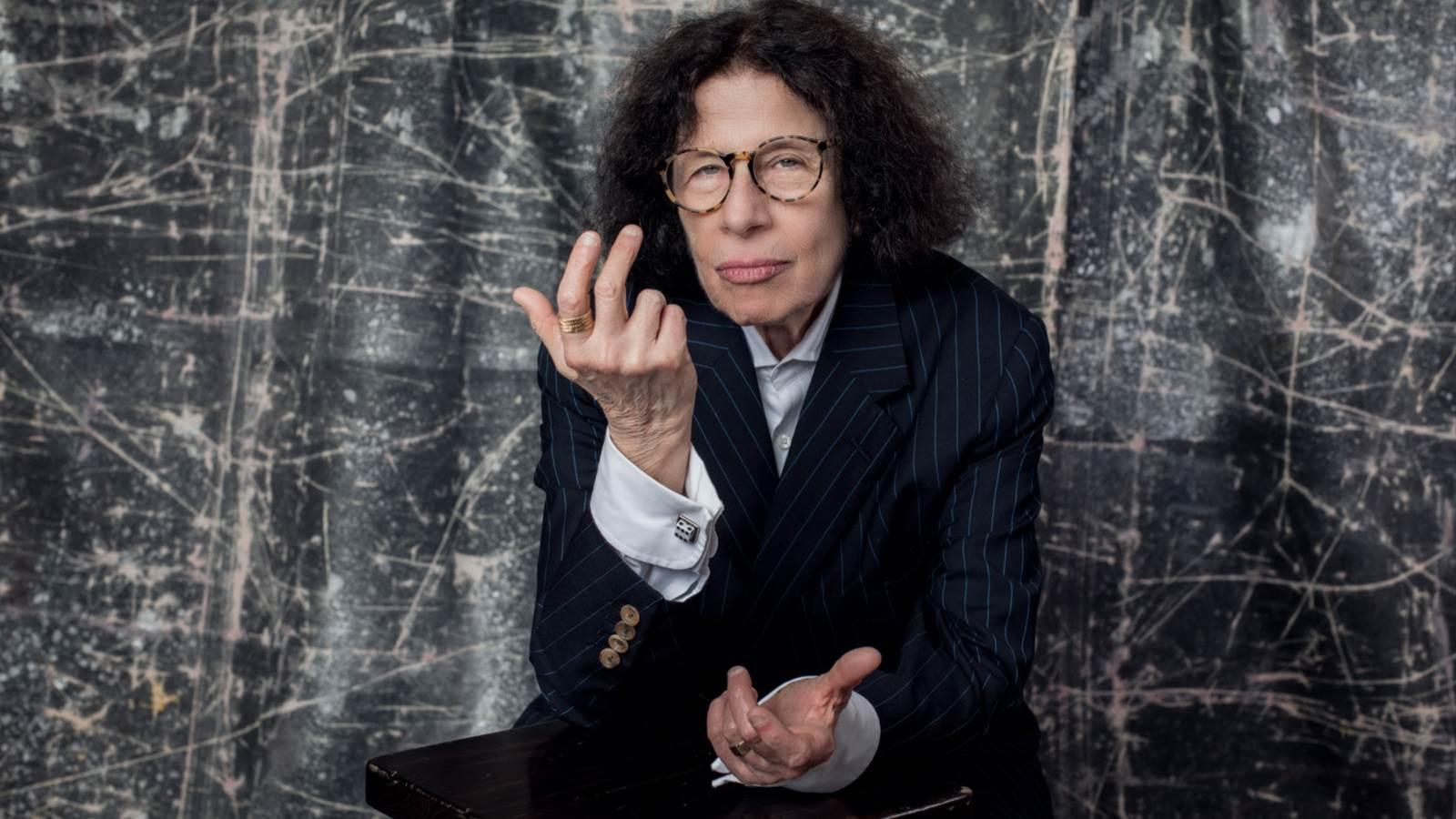 La scrittrice satirica newyorchese Fran Lebovitz riceverà il premio alla carriera alla rassegna settembrina di Forte dei Marmi