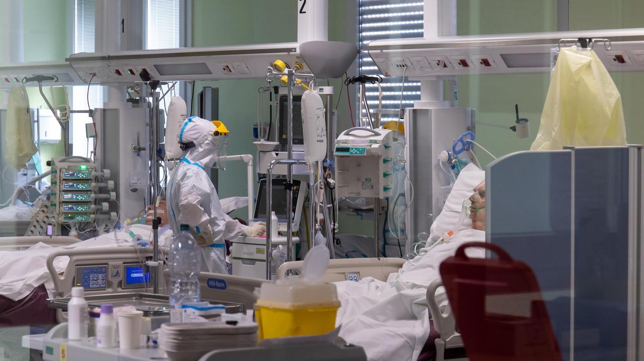 Altri due decessi per Covid nel Ferrarese: lutti a Lagosanto e Argenta